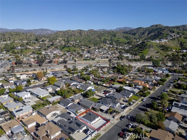 Building Photo - 10501 Cantara St