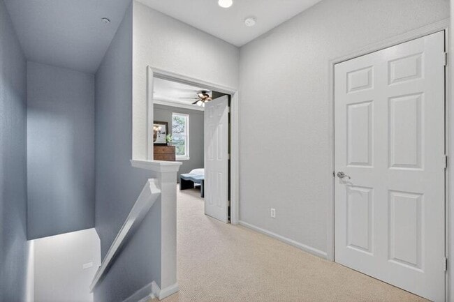 Building Photo - 150 Cat Rock Ln