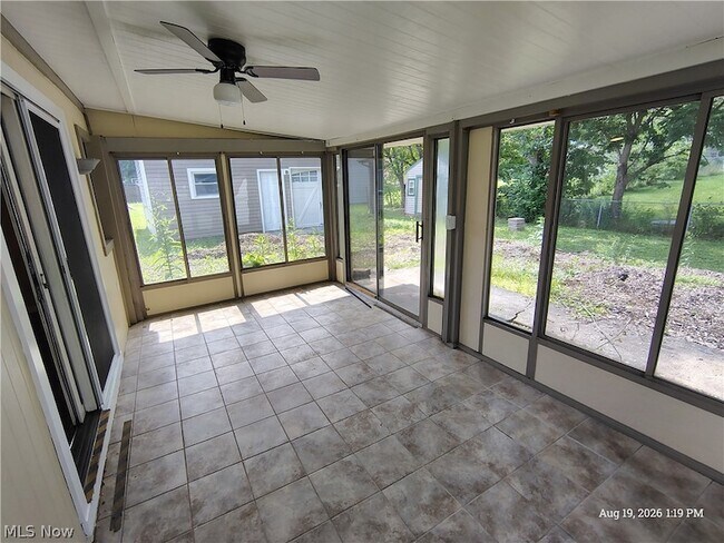 Building Photo - 2822 Red Gate Ln