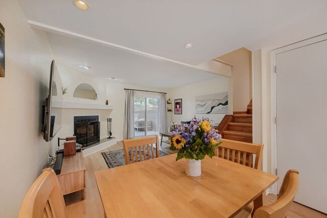 Building Photo - 3015 Edison Ct