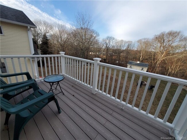 Building Photo - 33 Chapman Rd