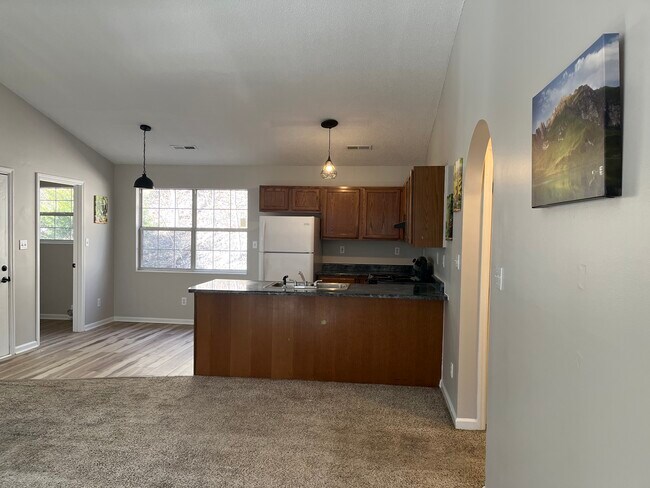 Building Photo - 822 Union Dell Ct