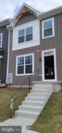 Building Photo - 116 Waywood Ln