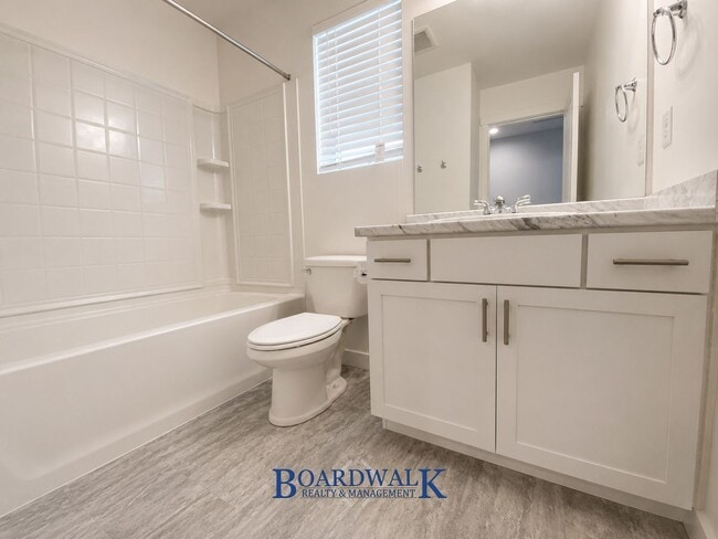 Building Photo - 5623 Coastal Ridge Ln