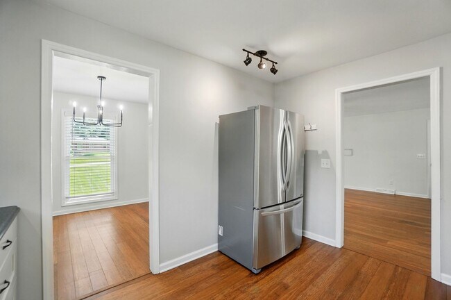 Building Photo - Renovated Gem in Gastonia with Walkout Bas...