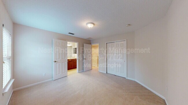 Building Photo - 3105 E Banister Rd