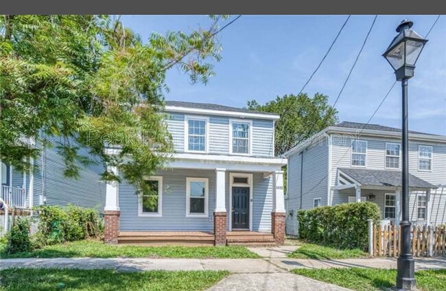 Building Photo - 1413 Decatur St