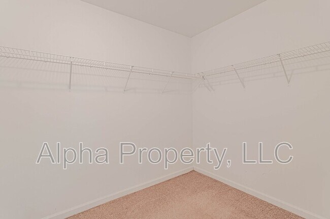 Building Photo - 500 Rudd Rd