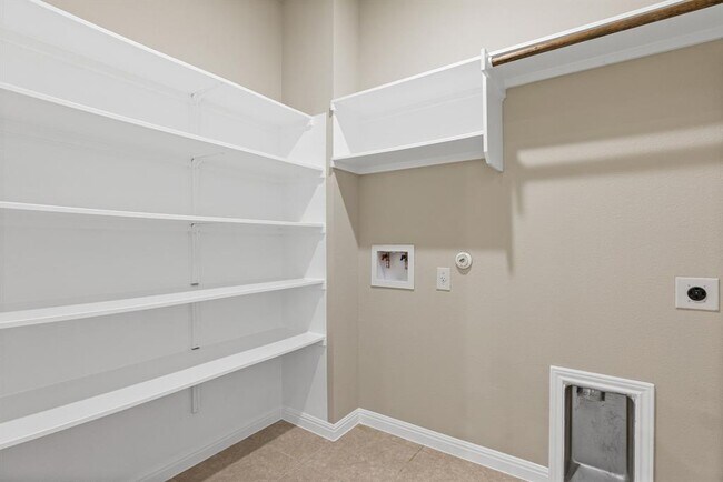 Building Photo - 13508 Rosebud Isle Dr