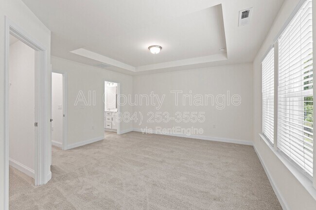 Building Photo - 1176 Channel Drop Dr