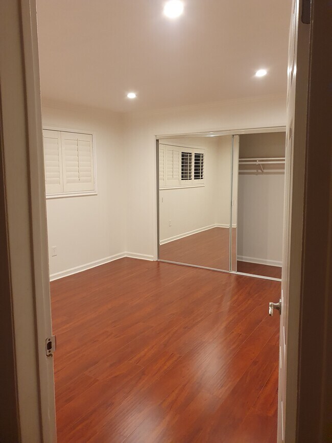 Bedroom 1 - 20202 Cohasset St
