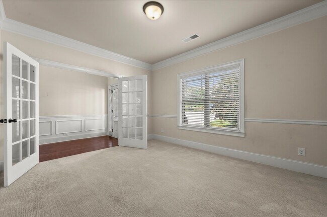 Building Photo - 542 Oconee Cir