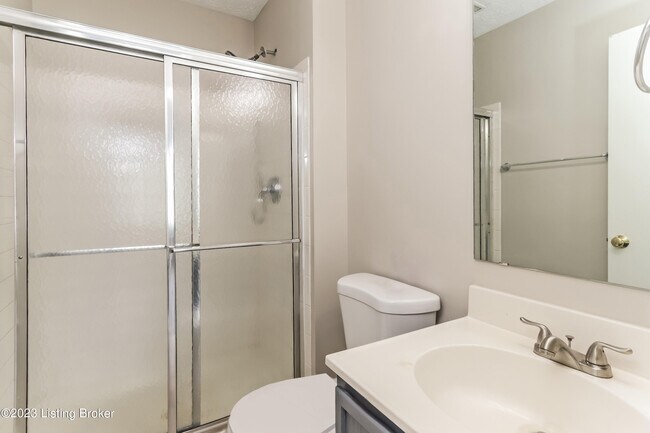 Building Photo - 6226 Maravian Dr