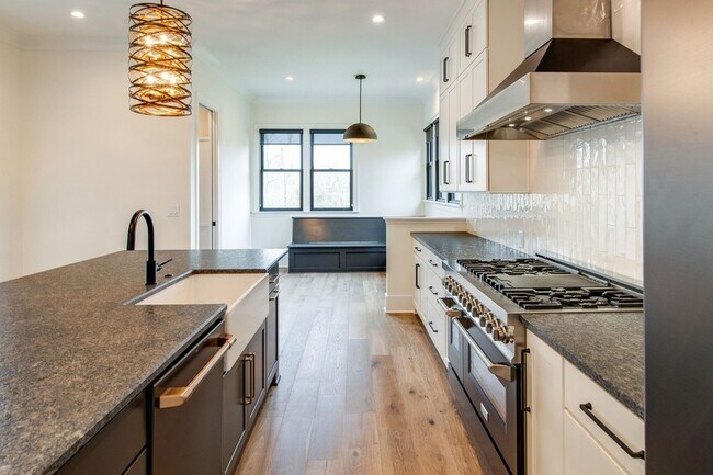 Building Photo - 4031 Natures Lndg Dr