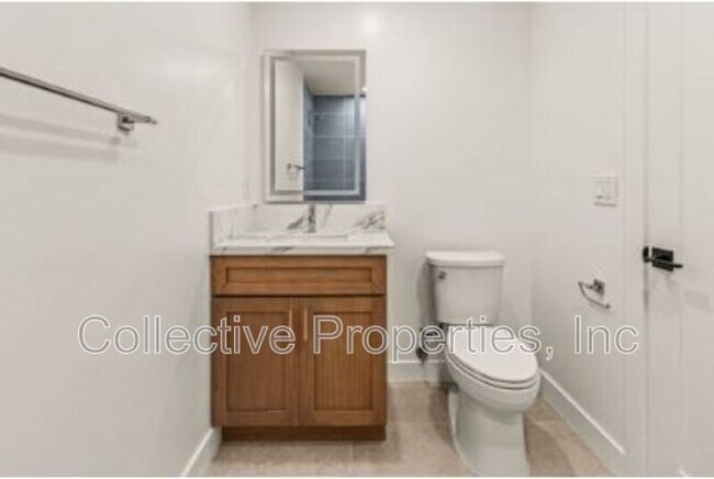 Building Photo - 1509 Galveston St