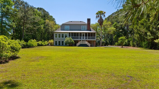 Building Photo - 546 Collins Meadow Dr