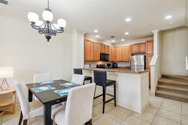 Building Photo - 2894 Bella Vista Dr