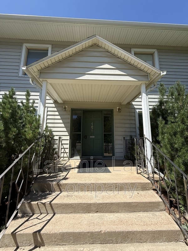 Building Photo - 168 N 9th St