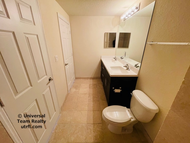 Building Photo - 13160 Bella Casa Cir