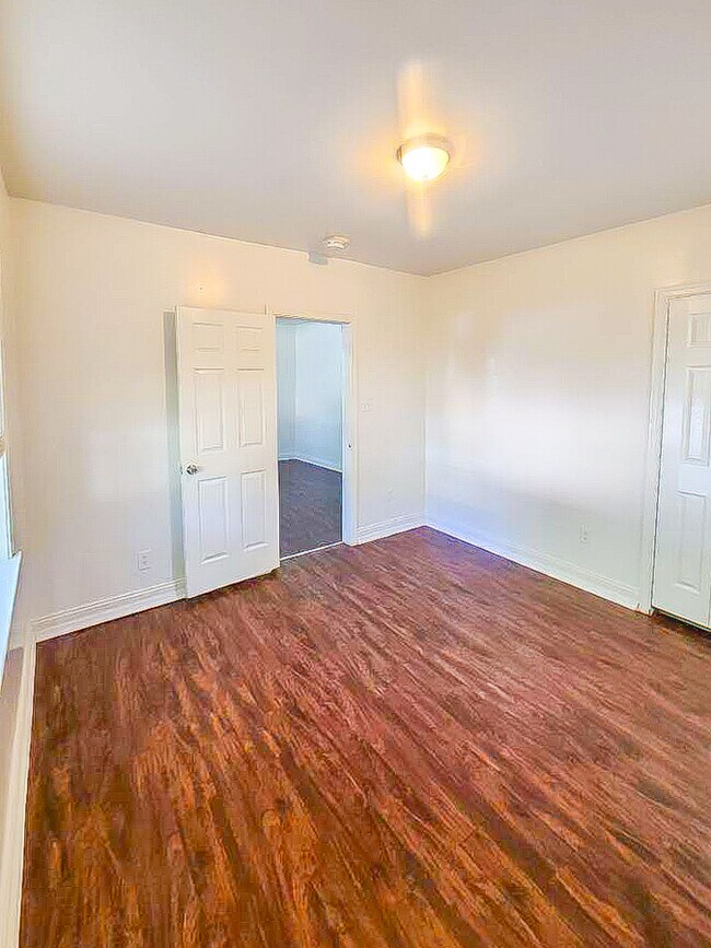 Building Photo - 144 Spring St