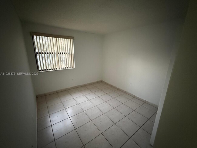 Building Photo - 10257 NW 9th St Cir