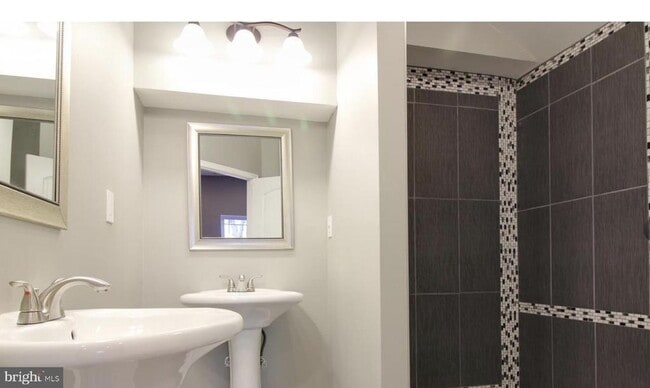 Building Photo - 2623 Stenhouse Pl