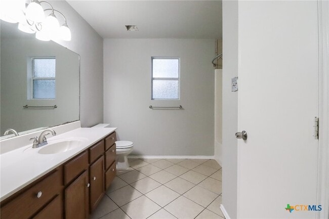 Building Photo - 1705 Liberty Hill Dr