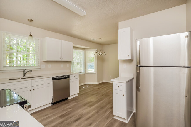 Building Photo - 1147 Crystal Springs Trail