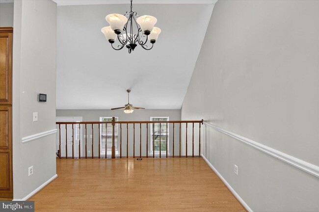 Building Photo - 18 Dudley Ct