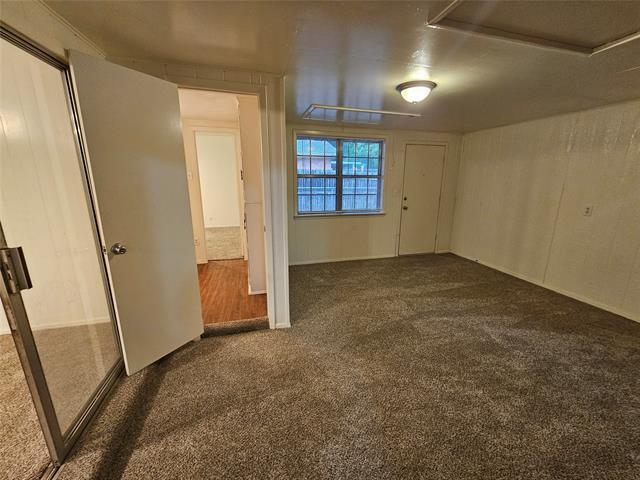 Building Photo - 2100 Redwood Pl