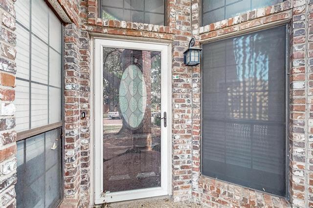 Building Photo - 18932 Westwood Pl