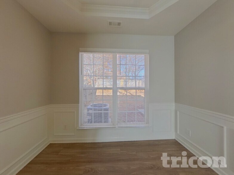 Building Photo - 5322 Peachwood Dr