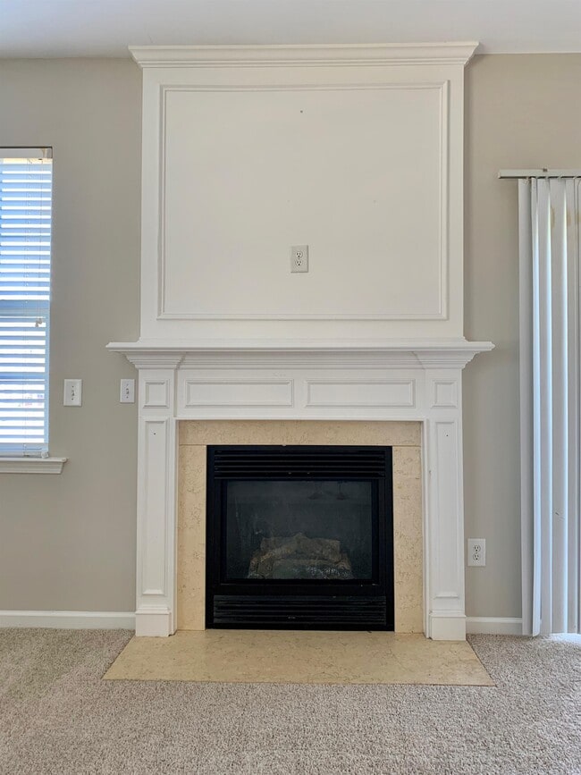 Building Photo - 946 Old Forester Ln