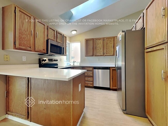 Building Photo - 833 SW 313th Ct