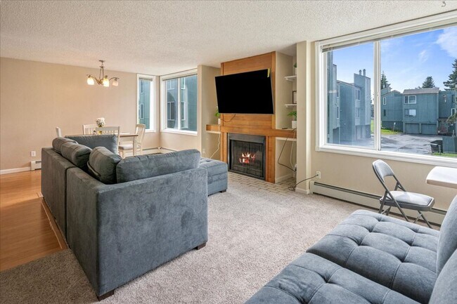 Building Photo - Charming Furnished Condo in Taku/Campbell - Everything You Need in One Place!
