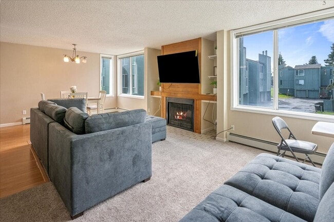 Primary Photo - Charming Furnished Condo in Taku/Campbell ...