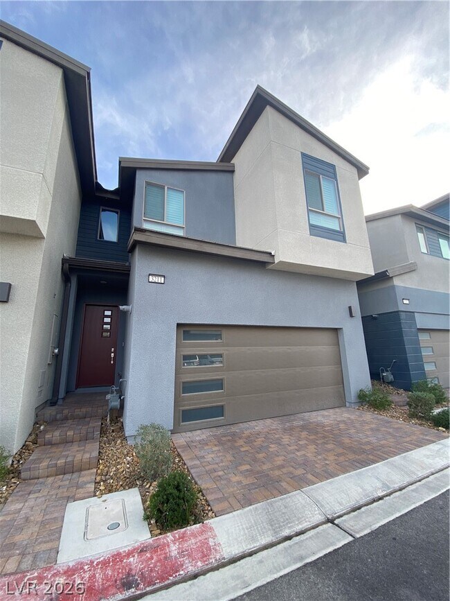 Building Photo - 3211 Centano Ave