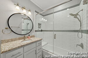 Building Photo - 322 Carnahan St