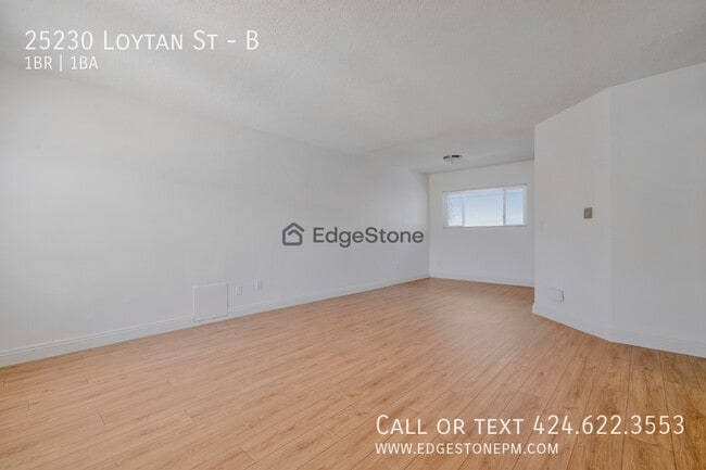 Building Photo - 25230 Loytan St