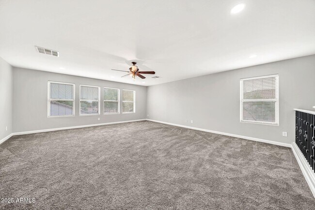 Building Photo - 7859 W Redbird Rd