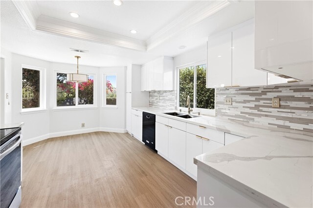 Building Photo - 24242 Briones Dr