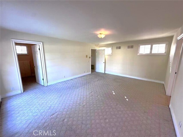 Building Photo - 1126 Highland Oaks Dr