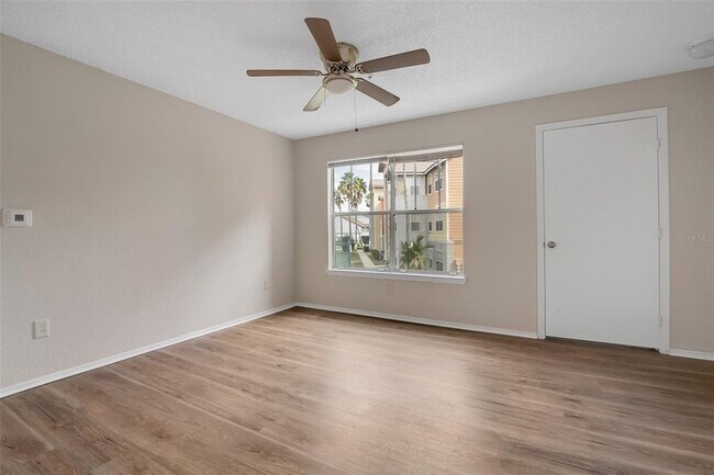 Building Photo - 2213 Grand Cayman Ct