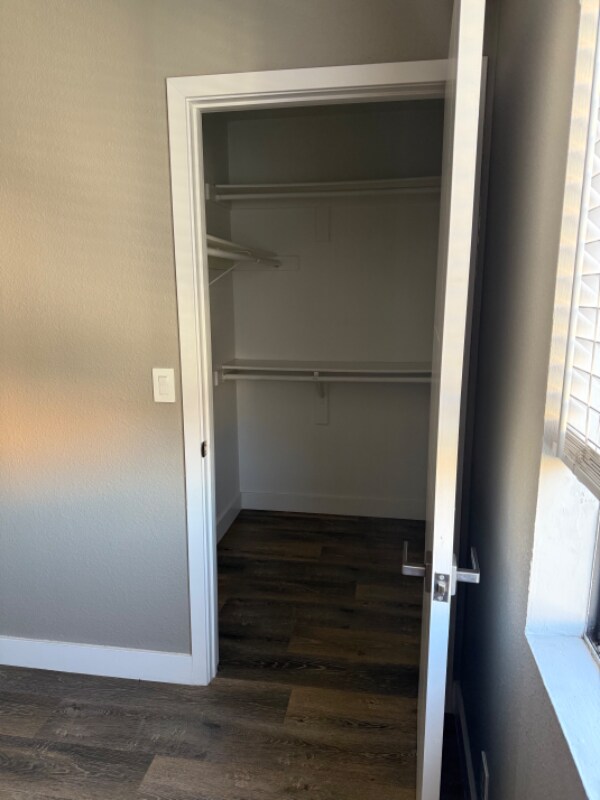 Building Photo - 11040 Hesby St