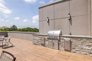 Building Photo - 112 Rogers St NE