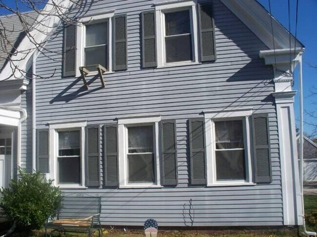 Primary Photo - 42-46 School Street