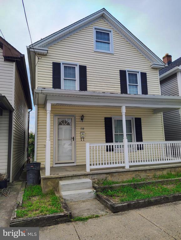 Primary Photo - 518 Brunswick St