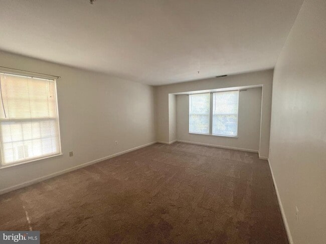 Building Photo - 7532 Coxton Ct