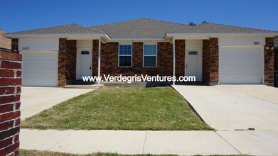 Building Photo - 7609 Novella Dr