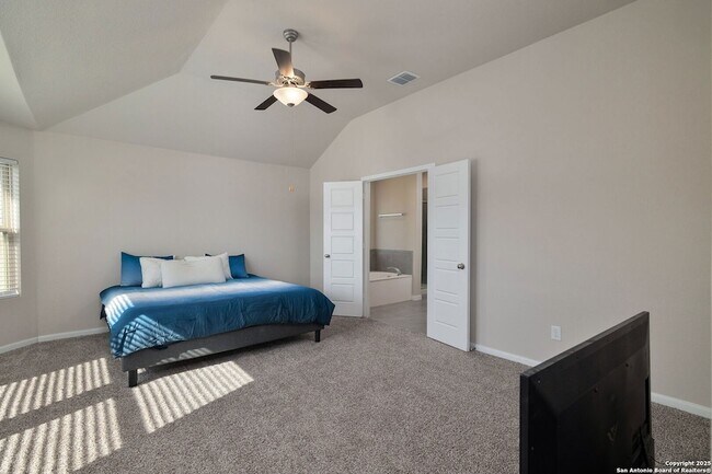 Building Photo - 7043 Diamond Vly